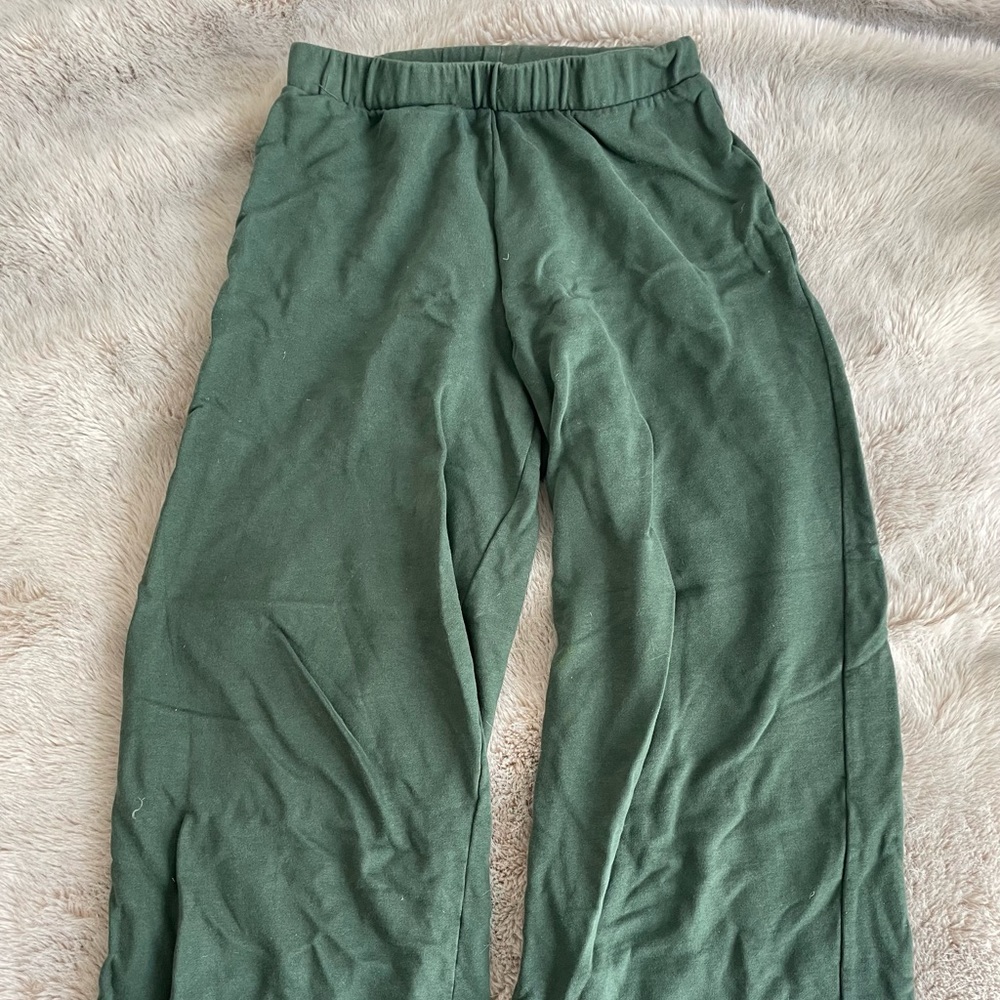 Zara M Green Lounge Pants